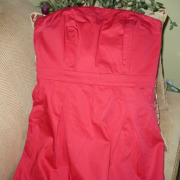 DESIGNER - JACOB RED STRAPLESS COCKTAIL DRESS - Picture 1 of 4